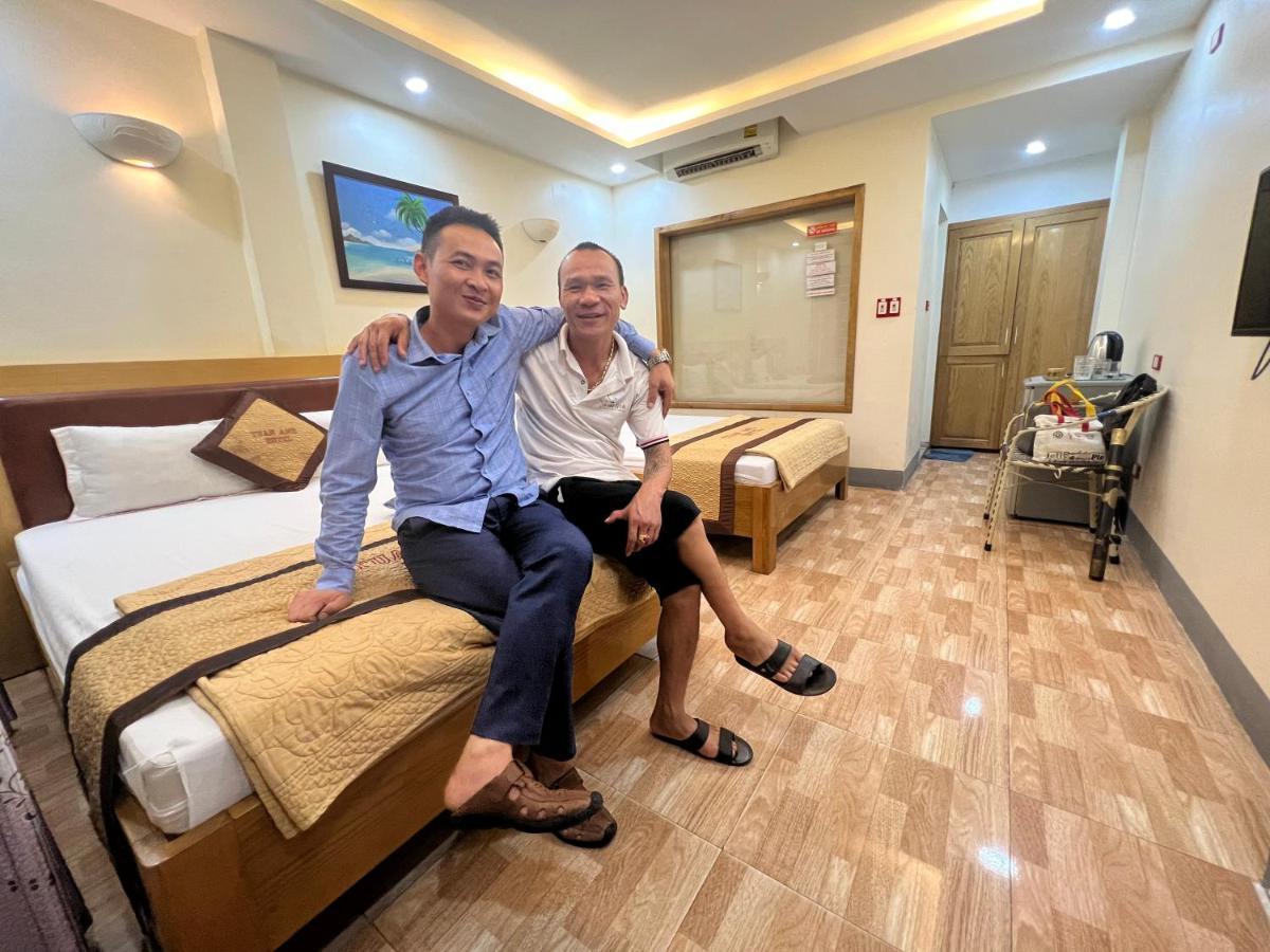Hotel Khach San Tuan Anh Cửa Lò Zewnętrze zdjęcie