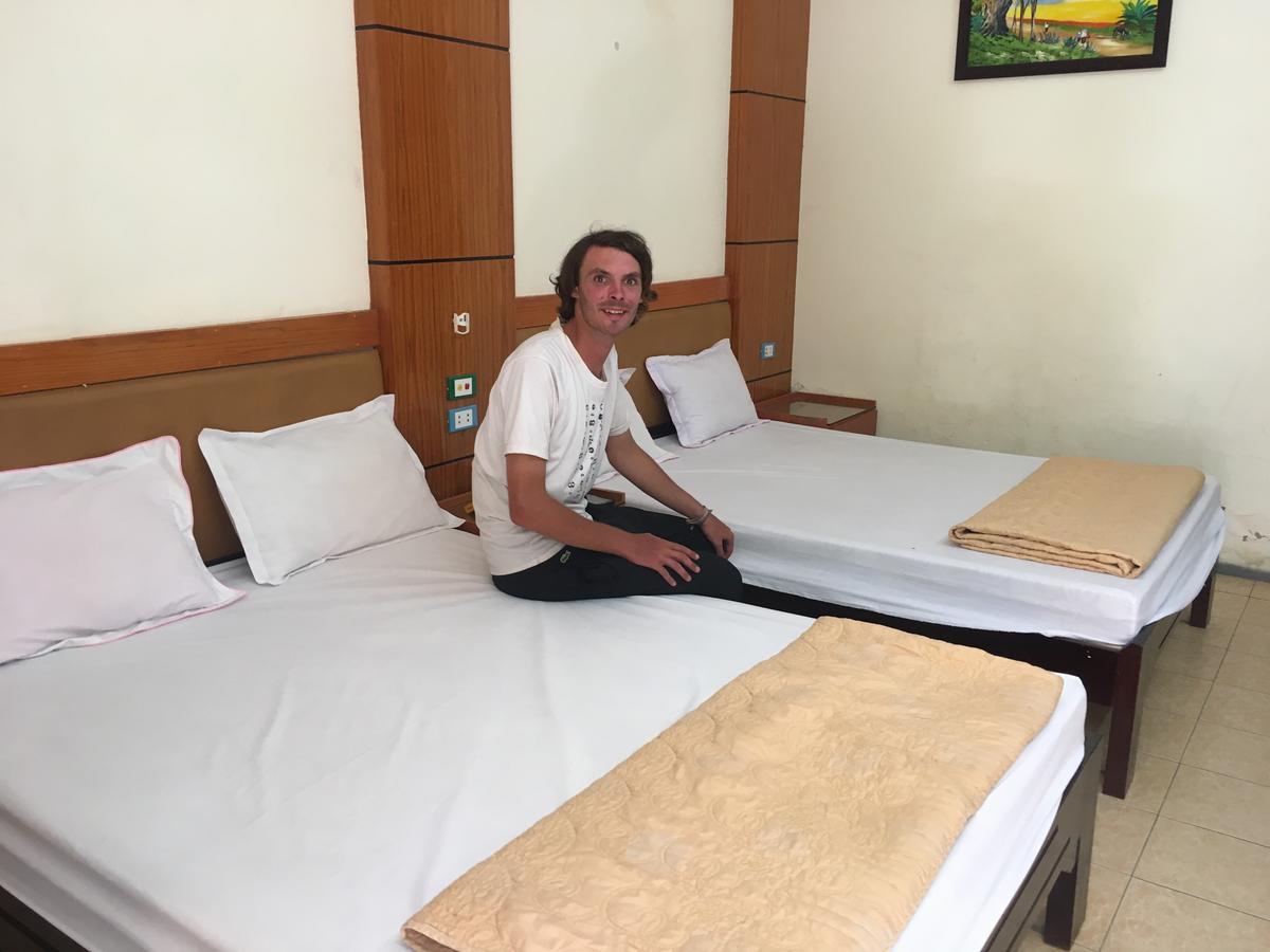 Hotel Khach San Tuan Anh Cửa Lò Zewnętrze zdjęcie