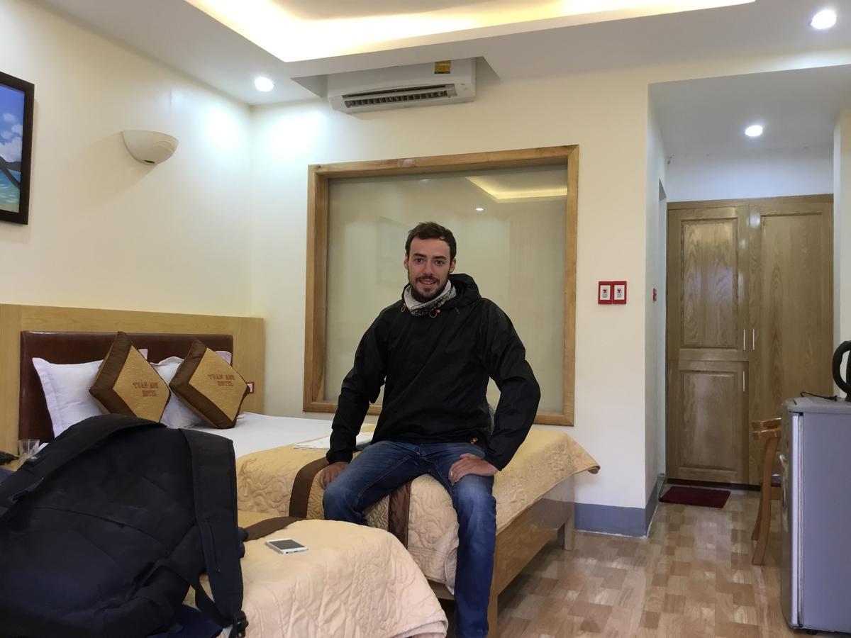 Hotel Khach San Tuan Anh Cửa Lò Zewnętrze zdjęcie